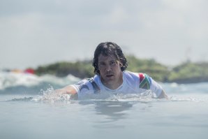 Jordy Smith diz estar contente pelo adiamento dos Jogos Olímpicos