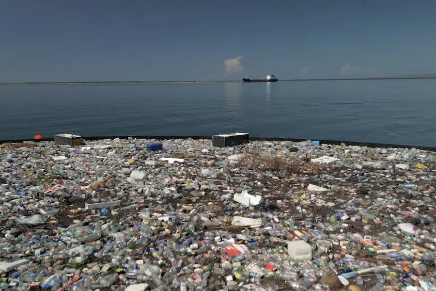 Mais de 50 milhões de quilos de plástico retirados dos oceanos de todo o Mundo