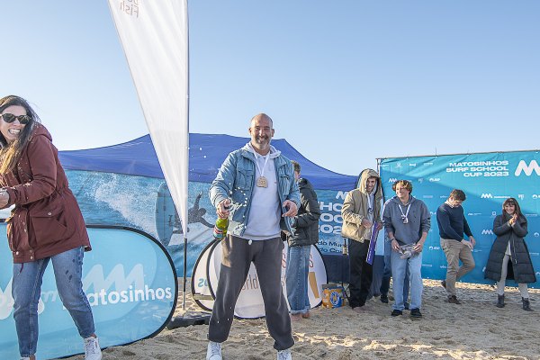 Penas Surf School vence a derradeira Etapa da Matosinhos Surf School Cup 2023