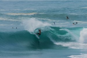 O SURF CALIENTE DE JORDY SMITH NO MÉXICO