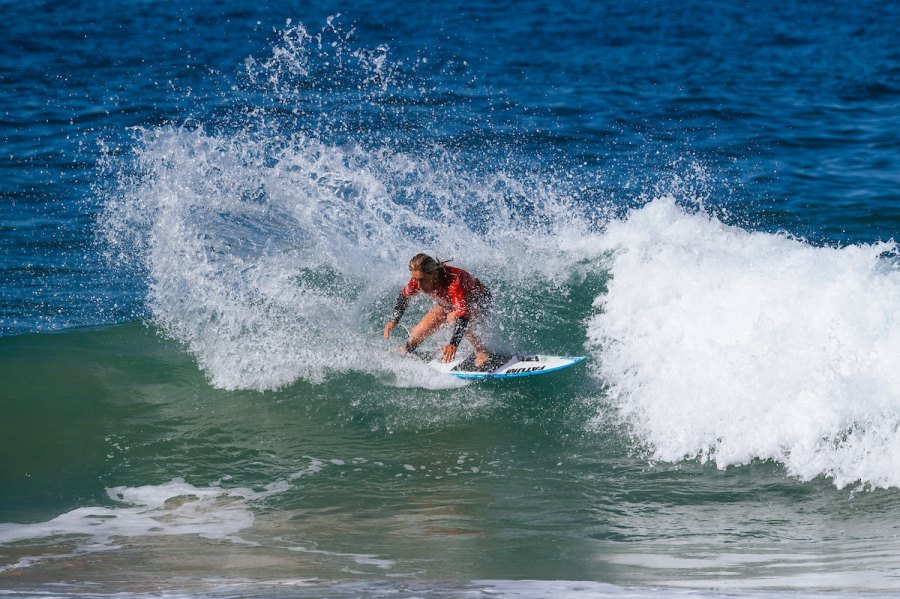 Yolanda Hopkins e Teresa Bonvalot avançam para a Ronda 3 do US Open of Surfing 2025