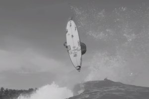 O FREE SURF DE GABRIEL MEDINA EM SUMATRA