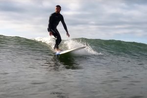 Como aprender com os nossos erros? A história de um longboarder que encontrou uma forma saudável de lidar com críticas