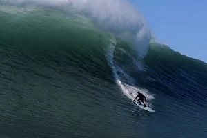 18 de Novembro 2021 - uma das melhores e maiores sessões de Surf à remada na Praia do Norte