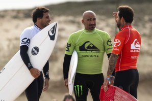 Está agora a decorrer o Quiksilver Festival na França, com alguns dos melhores surfistas do mundo