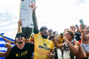 A multidão que assiste às WSL Finals