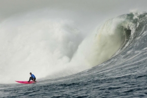 Greg Long no Quiksilver Cerimonial, no Chile em 2011