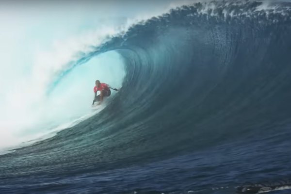 O regresso do GOAT Kelly Slater a Fiji