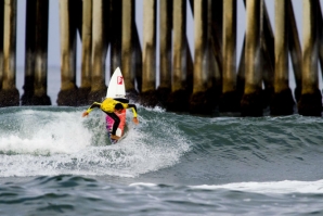 Maxime Huscenot a competir no US Open of Surfing deste ano, em Huntington Beach