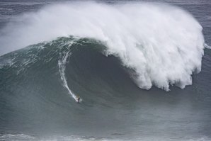 Kai Lenny na Nazaré