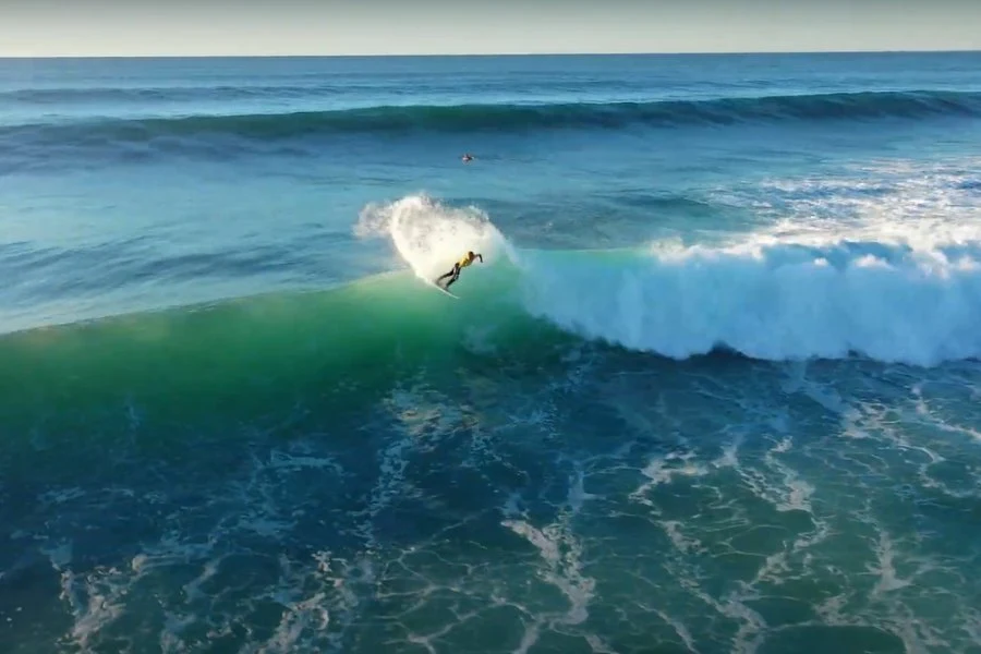 registos-de-um-fim-de-semana-de-muita-ac-o-no-estoril-surf-festival-2023