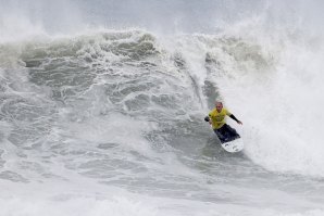 Rodrigo Ramos nas condições extremas da Costa Nova