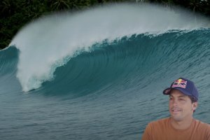 Kai Lenny surfa em “switch stance” em Green Bush, Mentawai