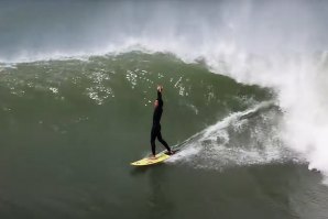 Ondas e crowd a crescer nos Coxos, na véspera do &quot;swell da década&quot; em Março - com Henrique Pyrrait, Joaquim Chaves e outros