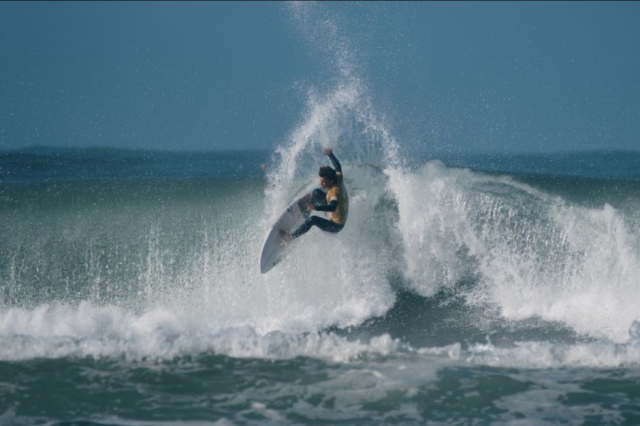 Projunior Porto & Matosinhos regressa a Leça da Palmeira com promessas do surf nacional