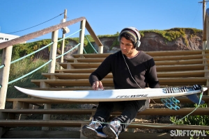 SURF &amp; MUSIC: AS ESCOLHAS DE ROB GONÇALVES