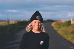 CONHECE MELHOR O, PROVAVELMENTE, MELHOR SURFISTA DE 10 ANOS DE IDADE DA IRLANDA