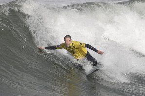 Dois portugueses continuam na luta pelo Título Mundial de Kneeboard em Ilhavo