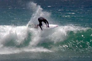 A experiência de Griffin e Crosby Colapinto a surfar em lowers