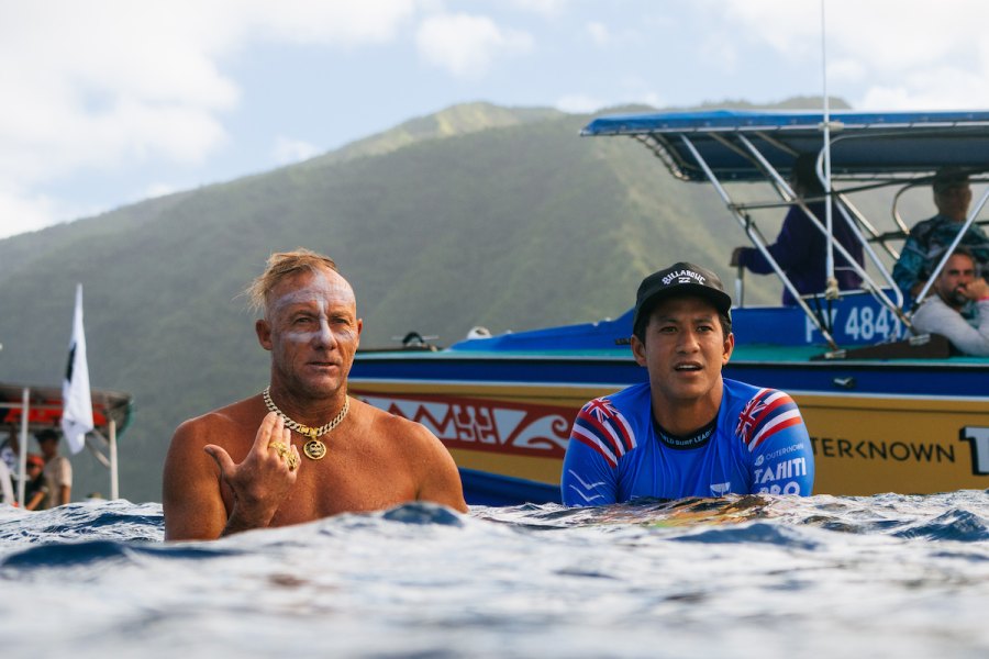 Erin Brooks e Seth Moniz vencem o Outerknown  Tahiti Pro em Teahupo’o