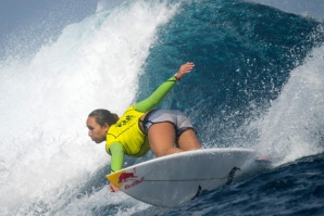 ARRANCOU O FIJI WOMEN’S PRO