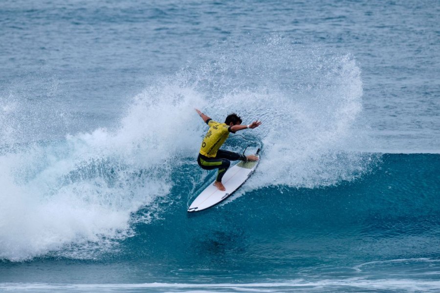 Liga MEO Surf: Bom Petisco Peniche Pro vai decidir o título nacional masculino com 12 candidatos em jogo