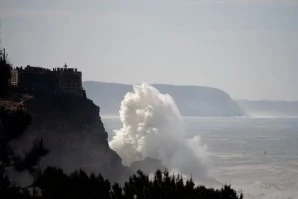 Canhão da Nazaré, dia 25 de fevereiro