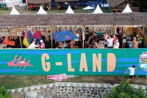 À falta de campeonato, os surfistas do CT fazem a festa em G-Land