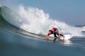 Já estão definidos os 8 atletas masculinos que vão disputar os quartos-de final em Merewether