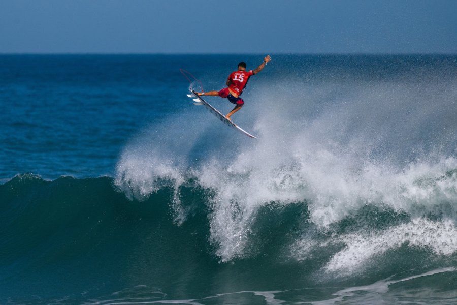 Brasileiros dominam o CT VIVO Rio Pro em Saquarema rumo ao Finals Day