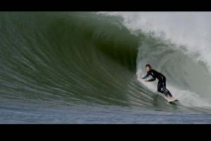 O novo vídeo de Surf de kanoa Igarashi é uma verdadeira &quot;Bomba&quot;